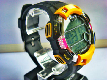 Reloj de Digitaces para hombre deportivo redondo del cuarzo con 24 zonas de hora mundial